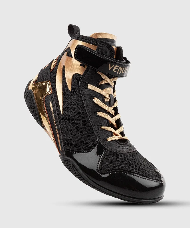 Venum Giant Low Boxing Shoes - Black/Gold